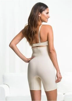 Cycliste Modelant -Venus Mode Winkel 18017899 C5h3AylJ