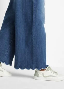 Jean Extra Large Avec Base Ondulée Et Taille Confortable 12 Jean Extra Large Avec Base Ondulée Et Taille Confortable -Venus Mode Winkel 21307614 TNRl3PKP