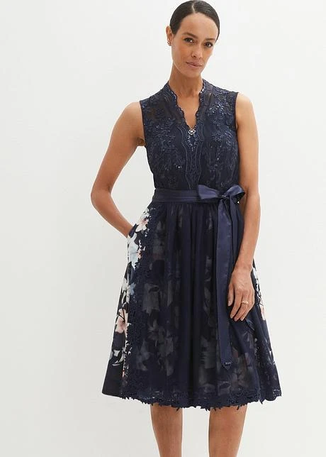 Dirndl Avec Broderie Et Jupe En Velours (Ens. 2 Pces.) 4 Dirndl Avec Broderie Et Jupe En Velours (Ens. 2 Pces.) - Afbeelding 2