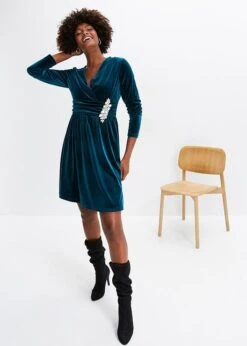 Robe En Velours Avec Strass 11 Robe En Velours Avec Strass -Venus Mode Winkel 23167895 5ak7REnS