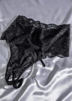 Venus String Taille Ouvert Avec Chaîne Amovible