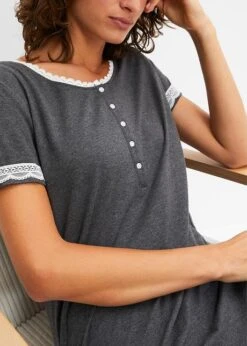 Nuisette Avec Patte De Boutonnage Et Dentelle -Venus Mode Winkel 23207679 IDWhj12G