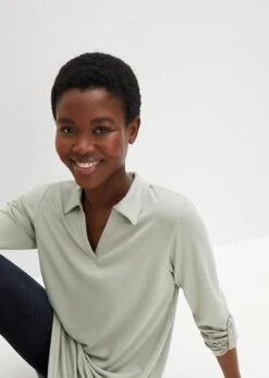 T-shirt Polo Long En Punto Di Roma Avec Fentes Latérales Pour Une Plus Grande Liberté De Mouvement. -Venus Mode Winkel 23213675 qKctzl7F